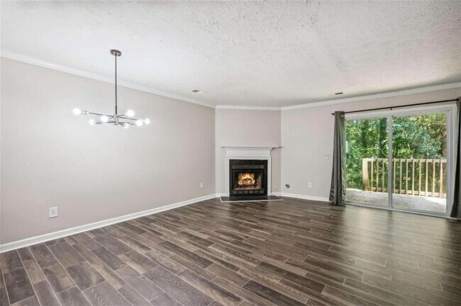Building Photo - 6458 Bedford Ln