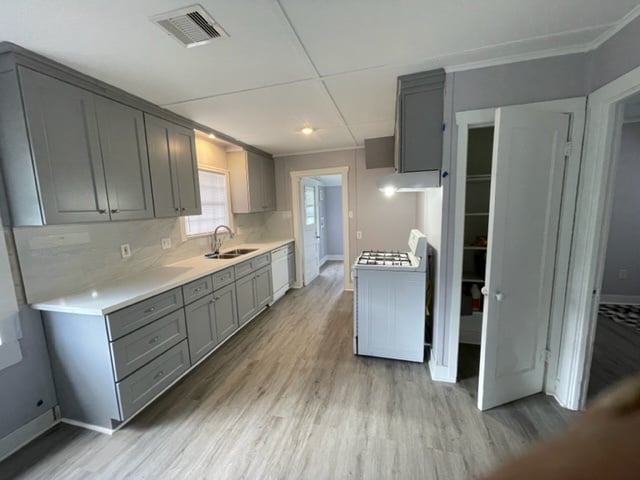 New Kitchen - 520 Stimson St