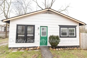 Building Photo - 1411 Marlboro Ave