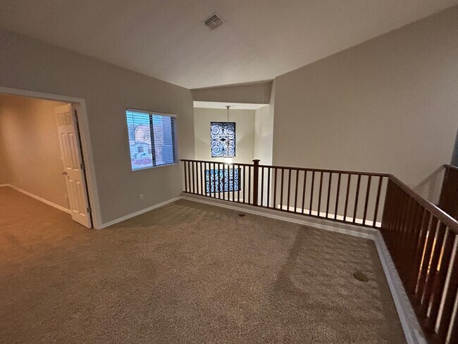 Building Photo - 5411 W Rowel Rd
