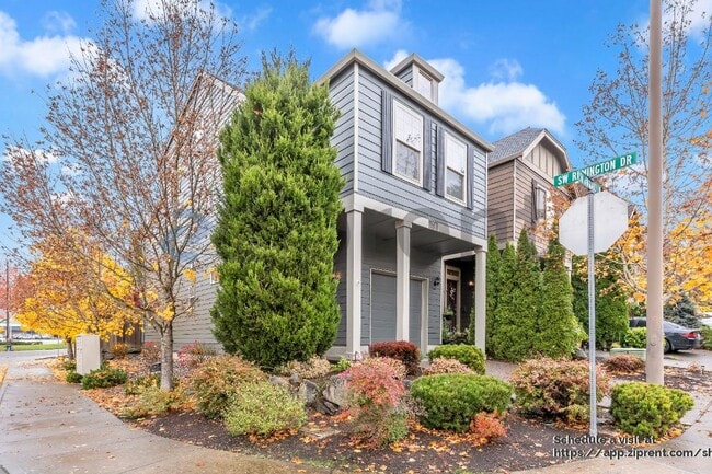 Building Photo - 17547 SW Vanguard Ln