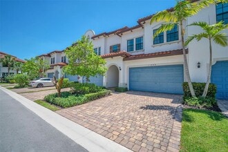 Building Photo - 11568 SW 13th Ln