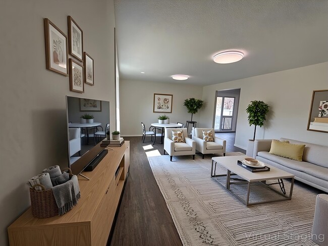 Building Photo - 1328 East St