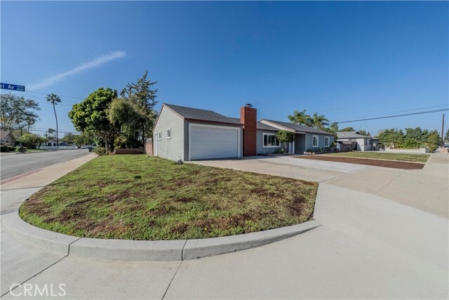 Building Photo - 2093 Continental Ave