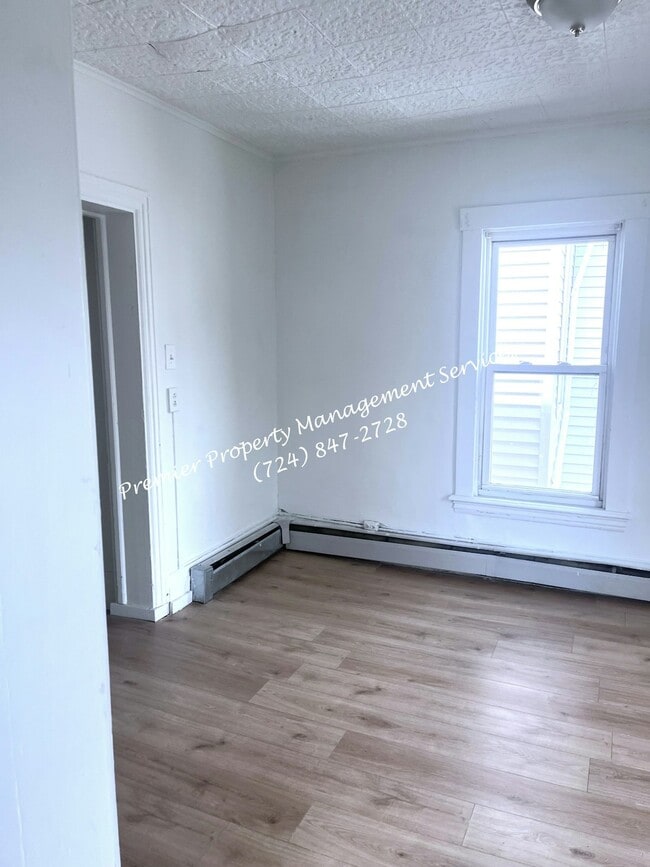 Building Photo - 1206 9th Ave