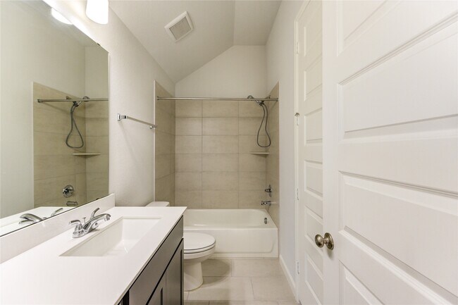 Building Photo - 6027 Painted Plains Ln