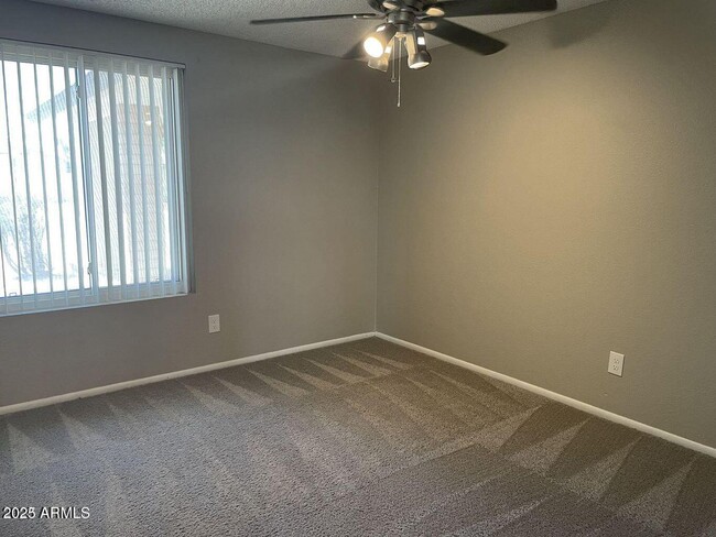 Building Photo - 1414 W Colt Rd