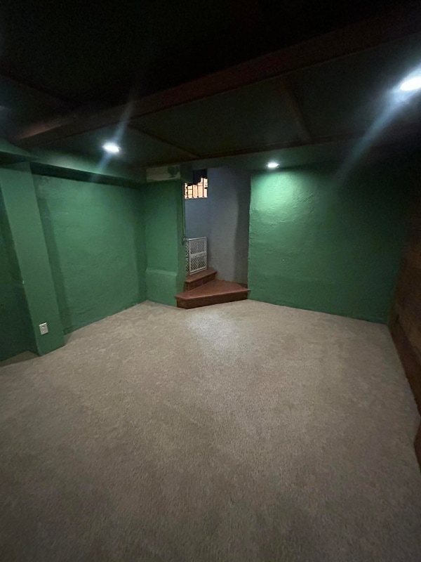 Building Photo - 1300 11th St