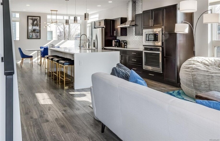 Building Photo - 1702 Fenton St