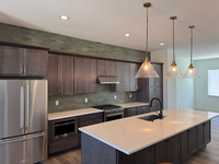 Building Photo - 640 Saddle Dr