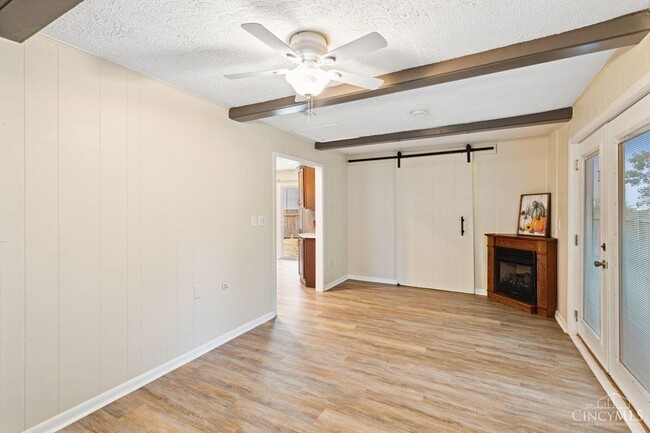 Building Photo - 1420 Broadview Ct