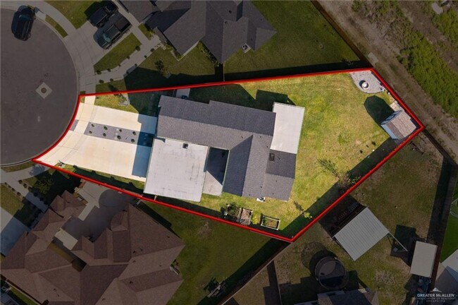 Building Photo - 35 Silverton Cir