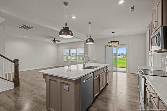 Building Photo - 40 Arlie Ln