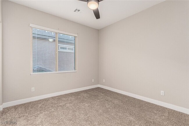 Building Photo - 788 Forest Peak St