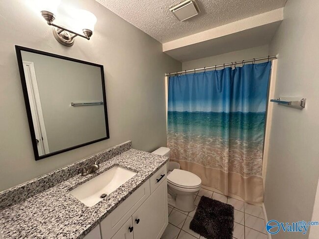 Building Photo - 2014 Hobbs Rd SE