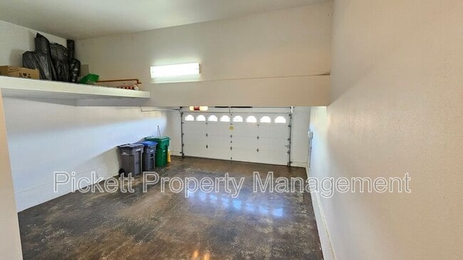 Building Photo - 770 Tufts Ave E