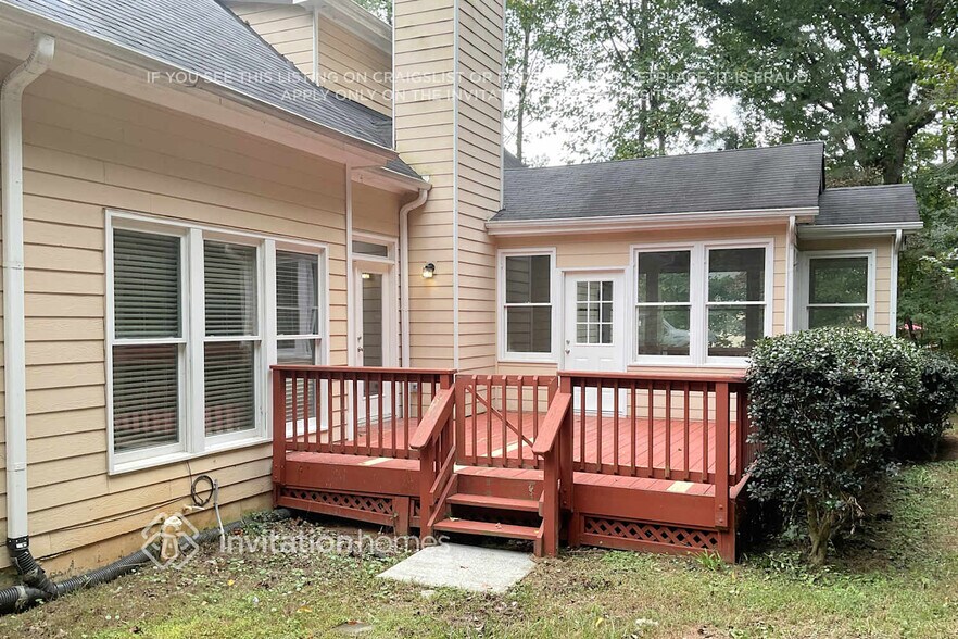 Building Photo - 5831 Bayside Ct