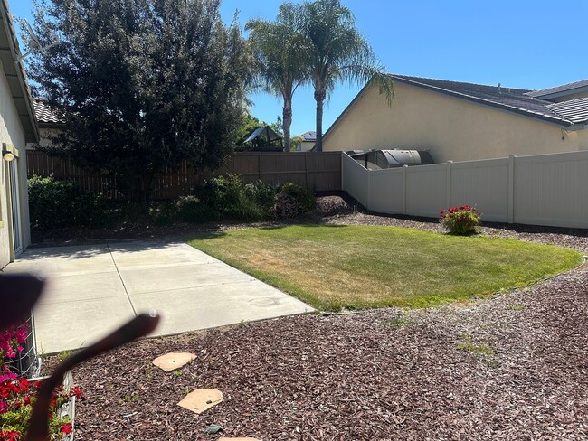 Building Photo - 3Bed/2bath Single Story Temecula - Crowne ...