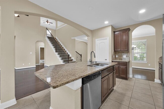Building Photo - 106 N Pinto Point Cir