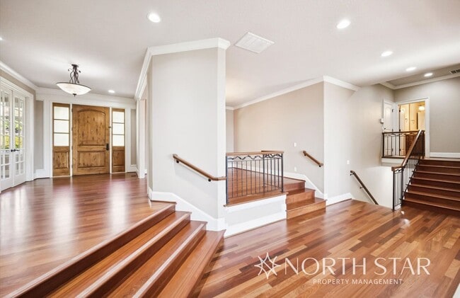Building Photo - Executive Estate in Atherton Heights with ...