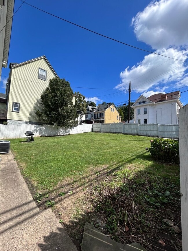 Building Photo - 1220-1224 Termon Ave