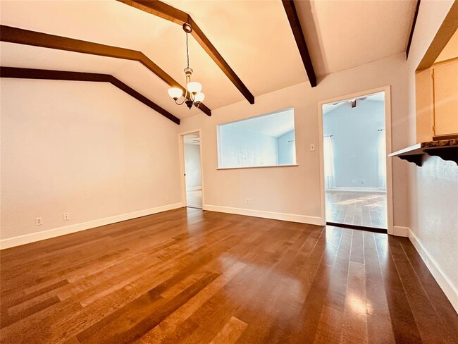 Building Photo - 103 Prince Dr