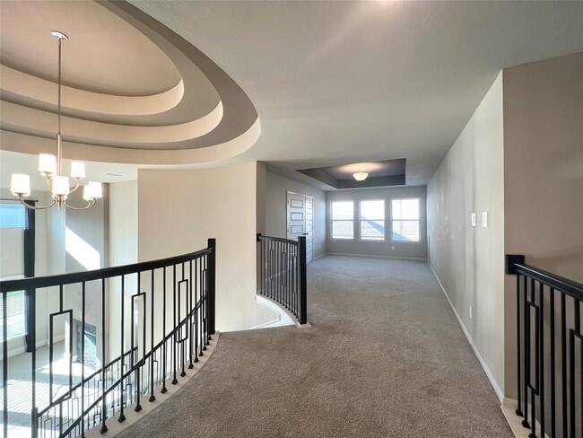 Building Photo - 15815 Sunlit Falls Dr