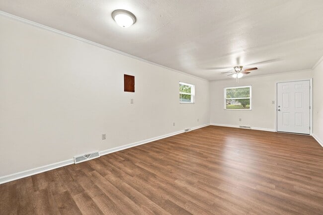 Building Photo - 209 Montpelier Ave
