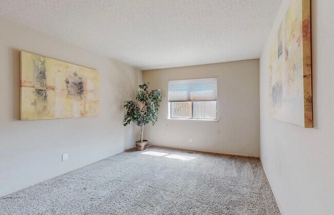 Building Photo - 2411 Tramway Terrace Ct NE