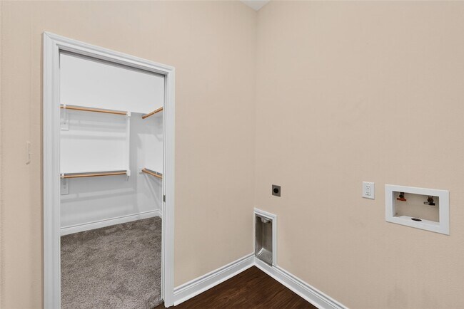 Building Photo - 8507 Christie Ln