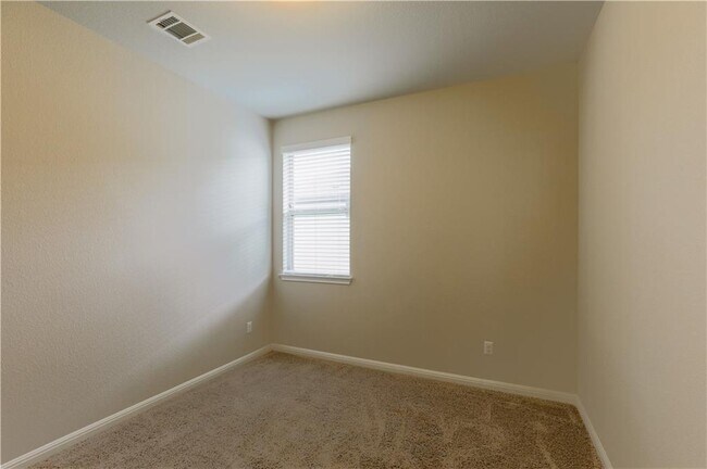 Building Photo - 5762 Porano Cir