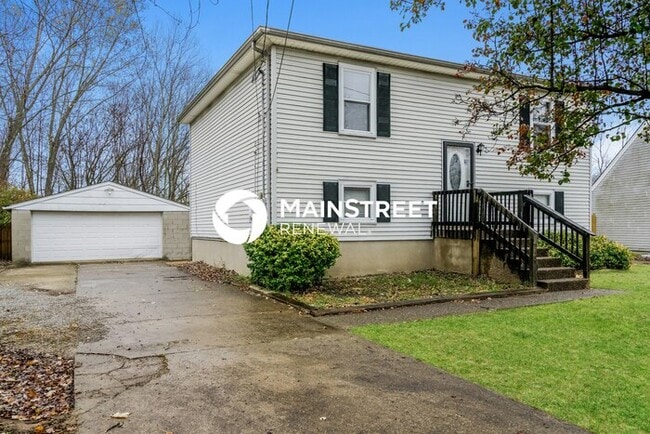 Building Photo - 4 Bedroom Pet-Friendly Home in Louisville,...