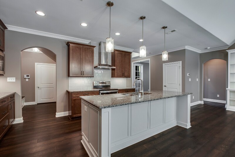 Building Photo - 318 Chatuga Ln
