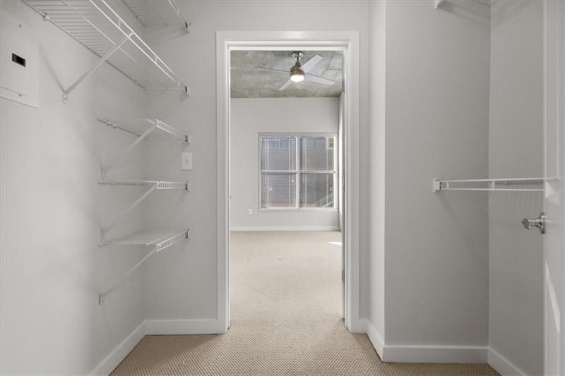 Building Photo - 250 Pharr Rd NE