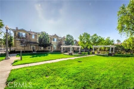 Building Photo - 2256 Clark Dr