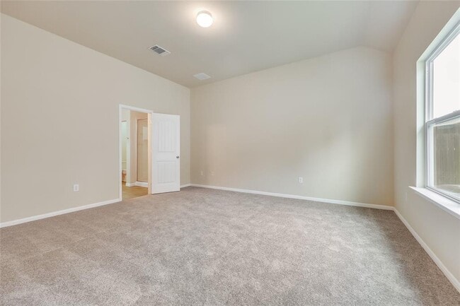 Building Photo - 3205 Ortman Dr