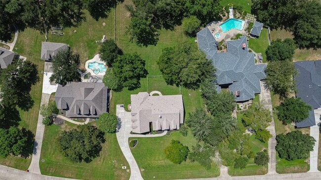 Building Photo - 32515 Westminster Dr