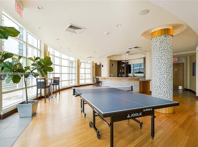 Building Photo - 244 Biscayne Blvd