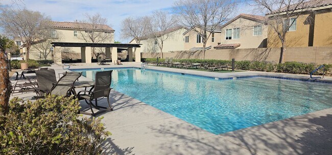 Building Photo - Beautiful 2 bedroom home for rent