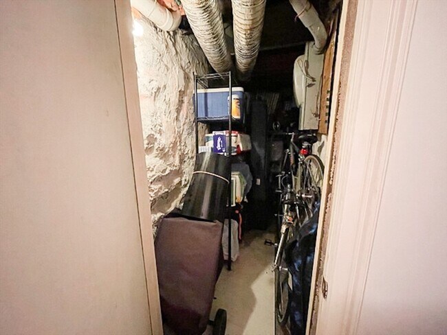 Building Photo - 57 Dwight St