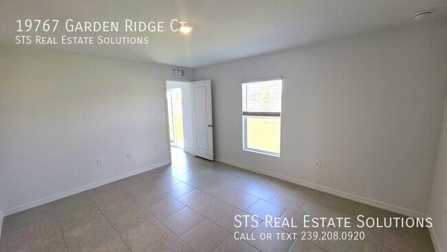 Building Photo - 19767 Garden Ridge Ct