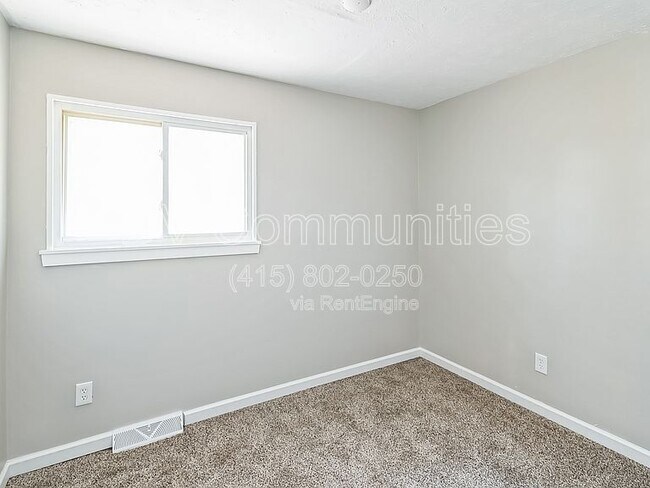 Building Photo - 17900 Fairville Ave