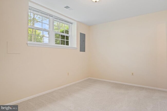 Building Photo - 11740 Stonegate Ln