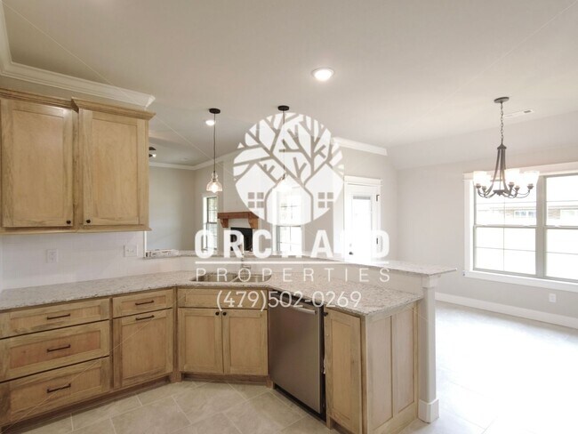 Building Photo - Tontitown - Single-Family Home- Desirable ...