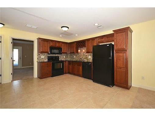 Building Photo - 2 Bedroom, 2 Bathroom Oak Valley Townhouse...