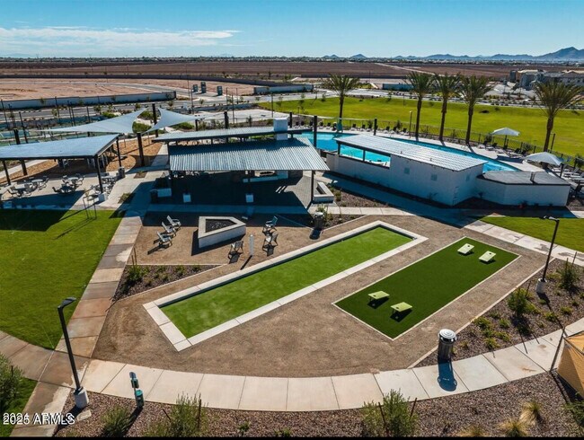 Building Photo - 1223 W Sparrow Dr