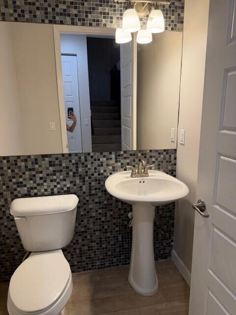 Building Photo - 835 NE 191st St