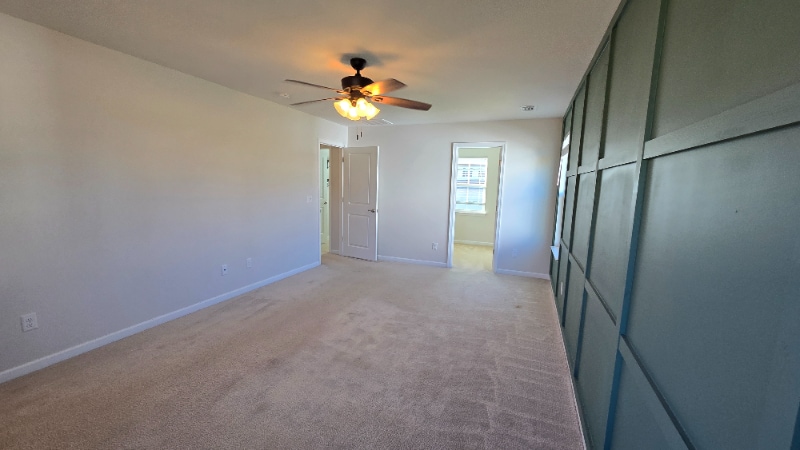 Building Photo - 2539 Grove Park Way