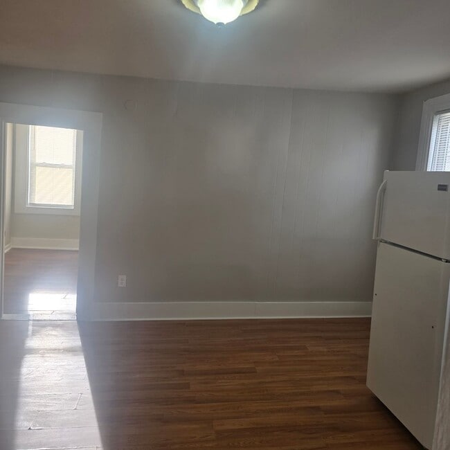 Building Photo - Auburn (186)