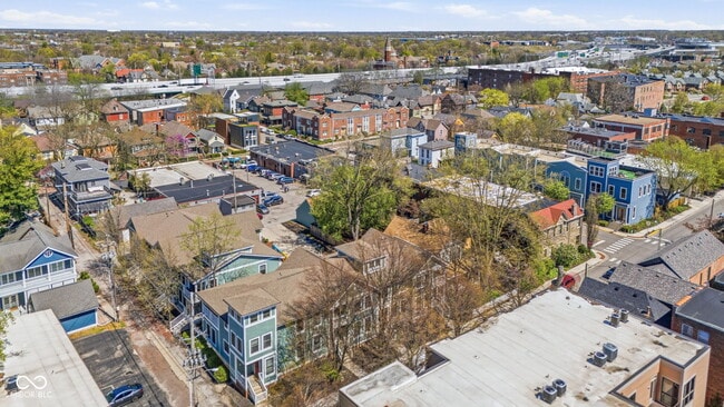 Building Photo - 228 E St Joseph St